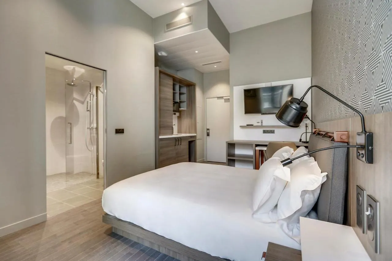 Mode Paris Aparthotel